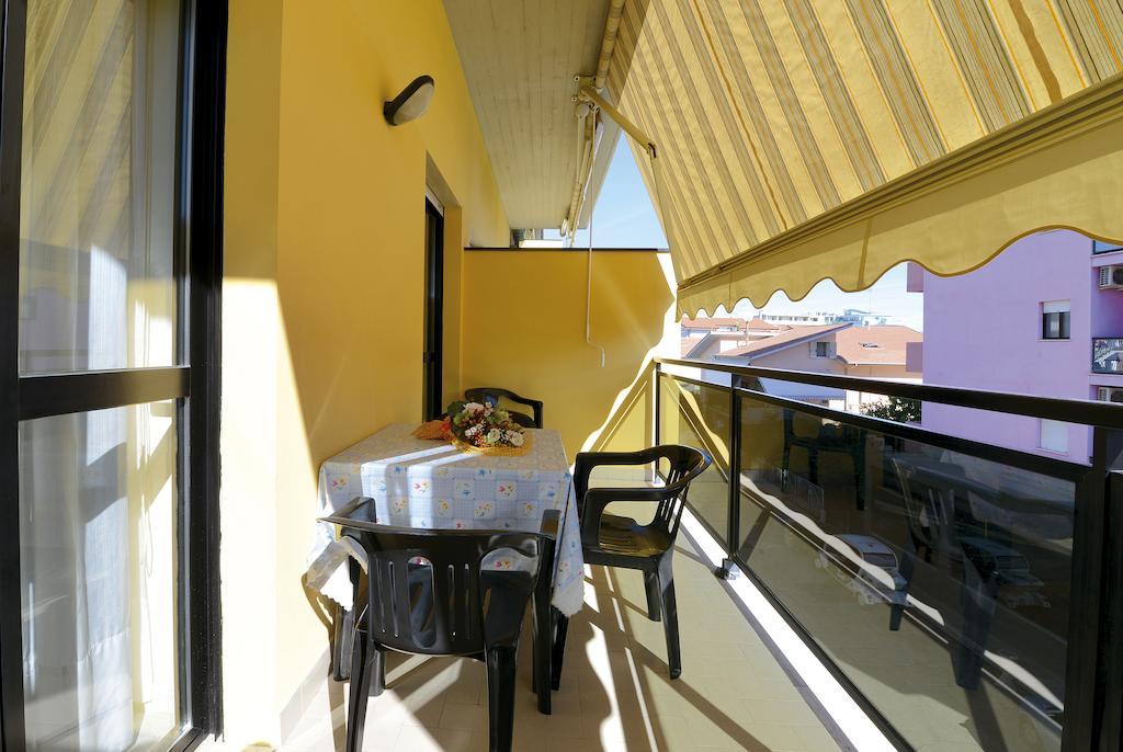 Hotel Residence Margherita Tortoreto Екстер'єр фото