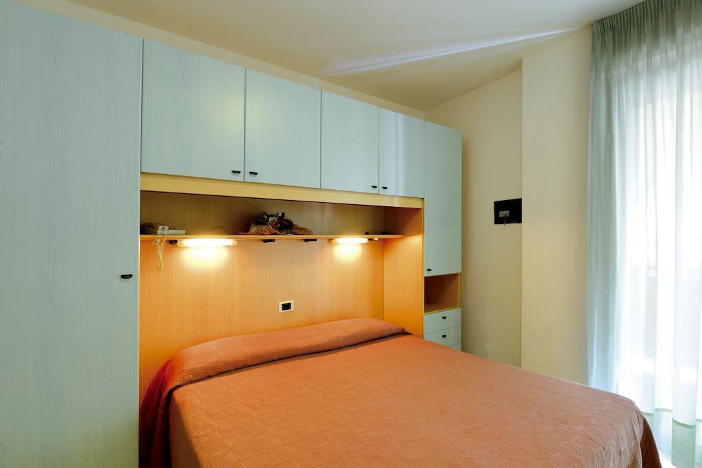 Hotel Residence Margherita Tortoreto Номер фото