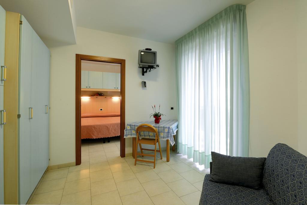 Hotel Residence Margherita Tortoreto Номер фото